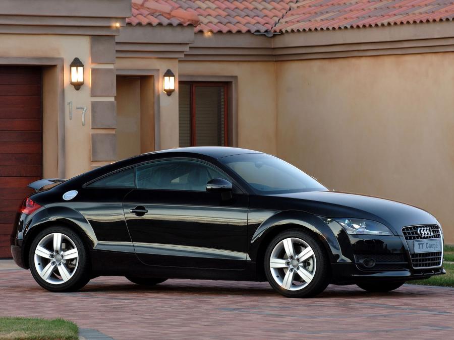  Audi TT Coupe (8J) 2006 года  (ZA) (фото 8 из 10)